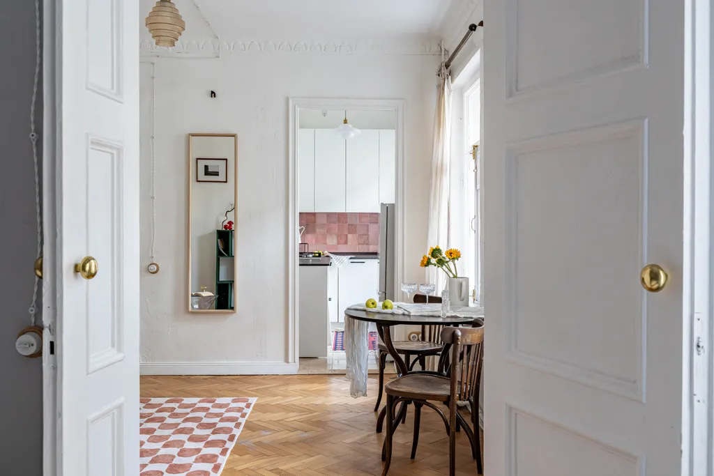 Your historical Apart на Рубинштейна