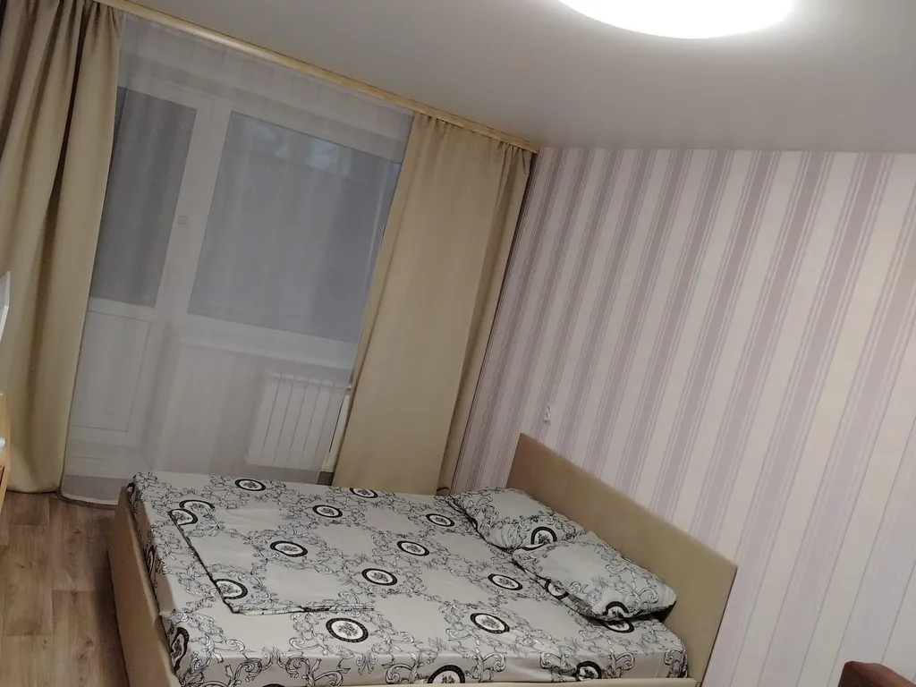 Квартира тихая, рядом ТЦ Небо и Лента — аренда посуточно в Воронеж