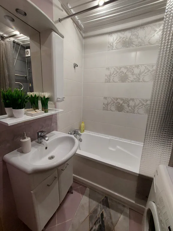 Большая трёхкомнатная квартира в оживлённом районе города