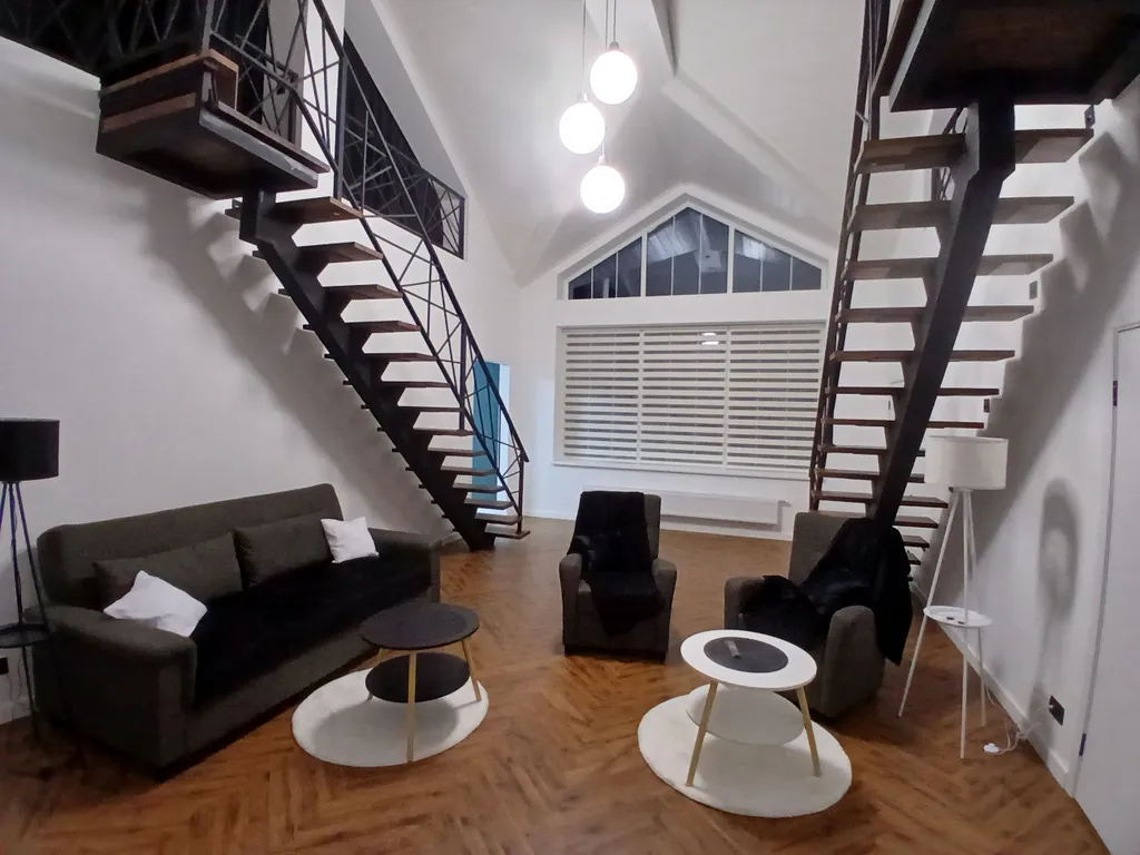 5-комнатный Дом