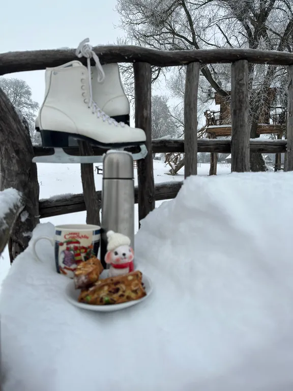 Тихое и комфортное место на берегу реки Лесная