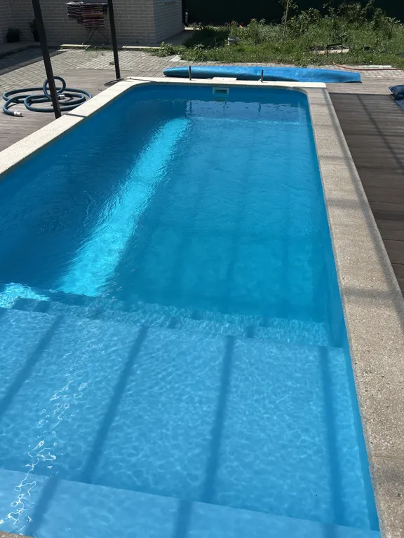 Уютный домик с бассейном