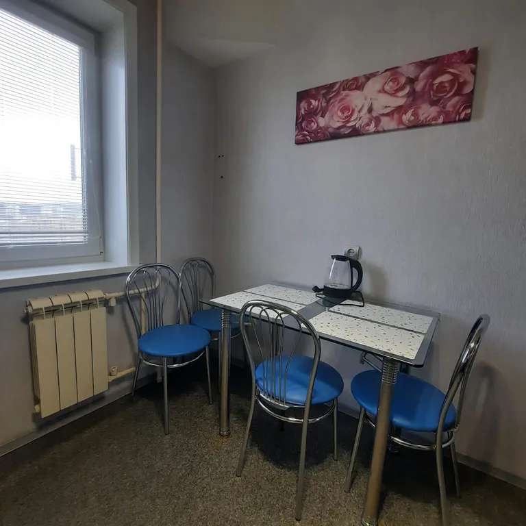 Квартира 2-комнатная Квартира — Новоуральск