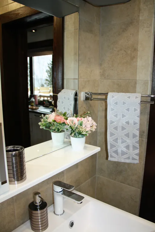 Домик на берегу Байкала