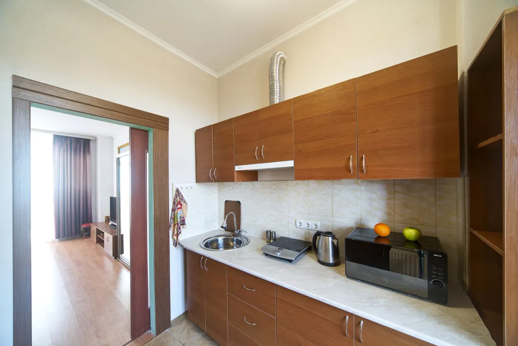 Комфортабельные 6-местные апартаменты с видом на море