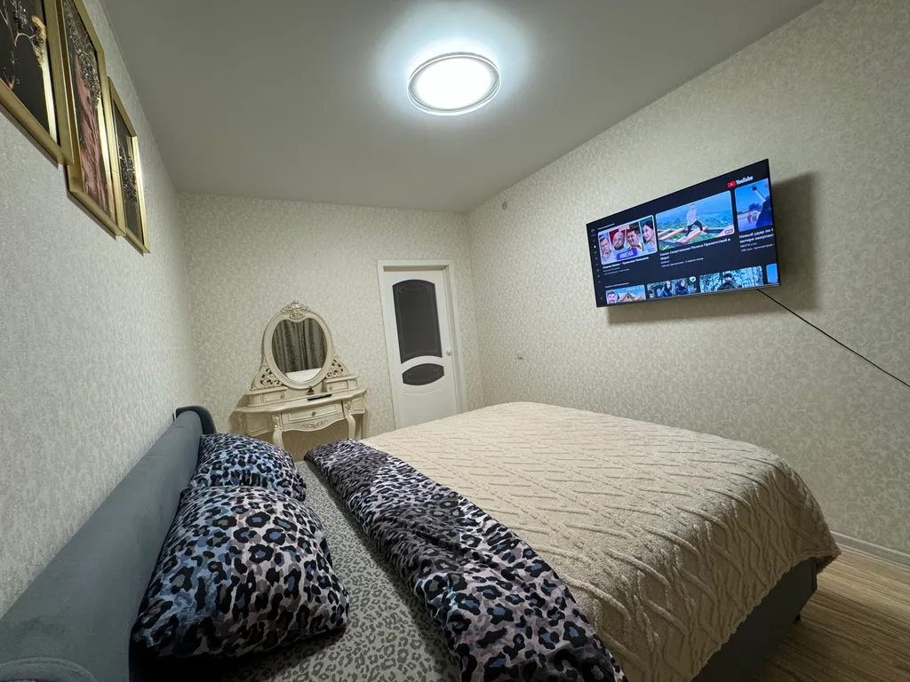 Большая квартира 3-комнатная с мансардой