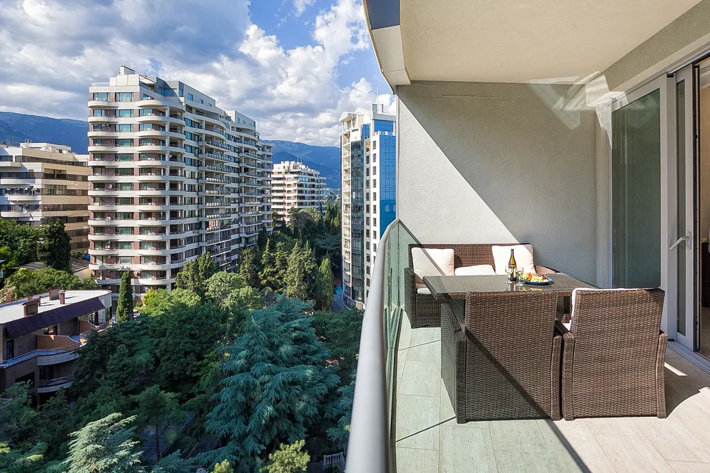 Апартаменты зазеркалье Приморский парк Ялта