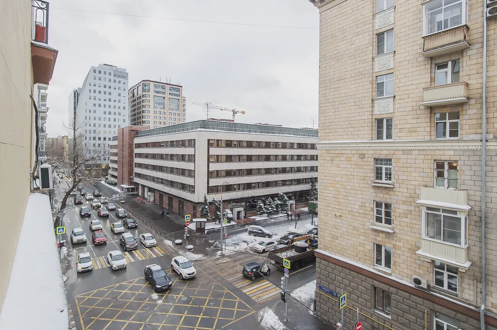 Квартира Трёхкомнатная квартира у НИИ Бурденко — Москва