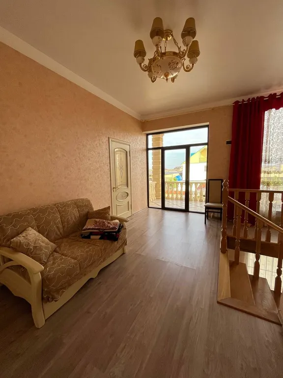 Уютный двухэтажный дом, рядом с пляжем