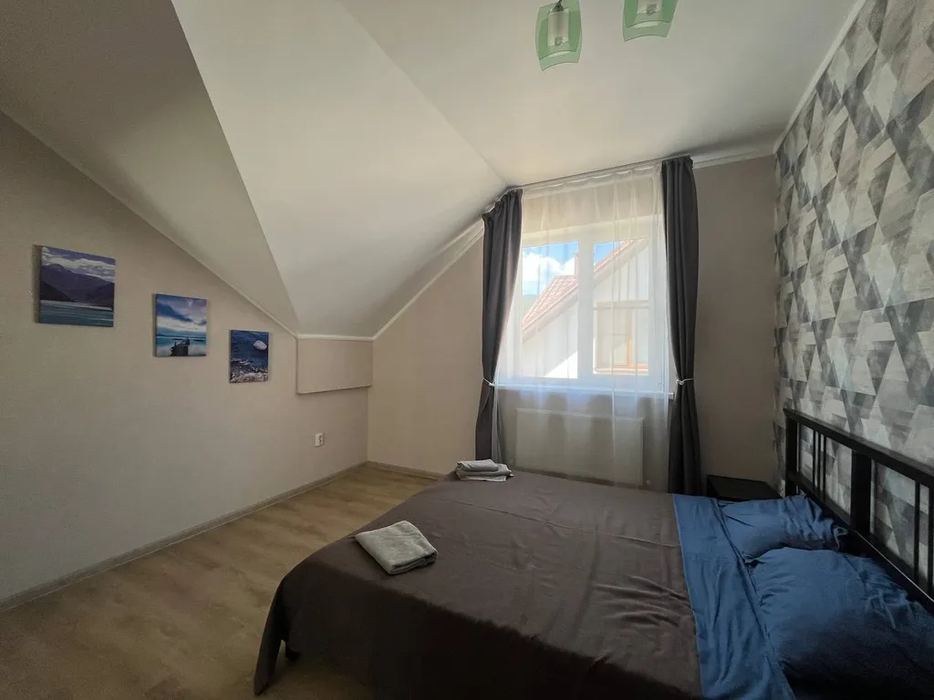 Коттедж Дом для отдыха б — Виноградное