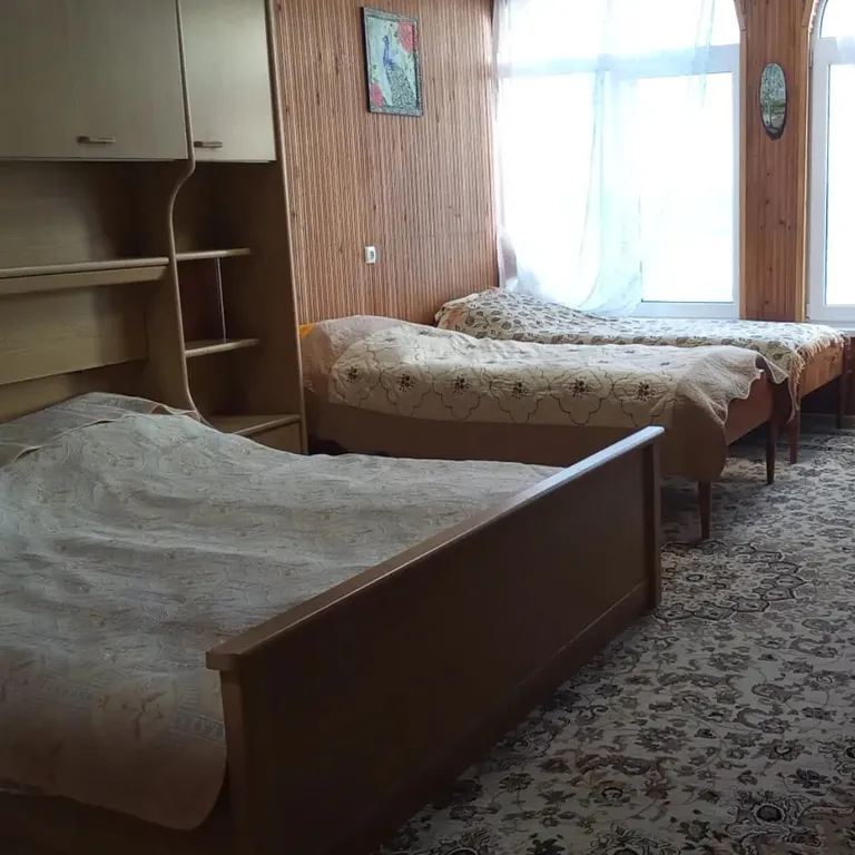 Эллинг у моря