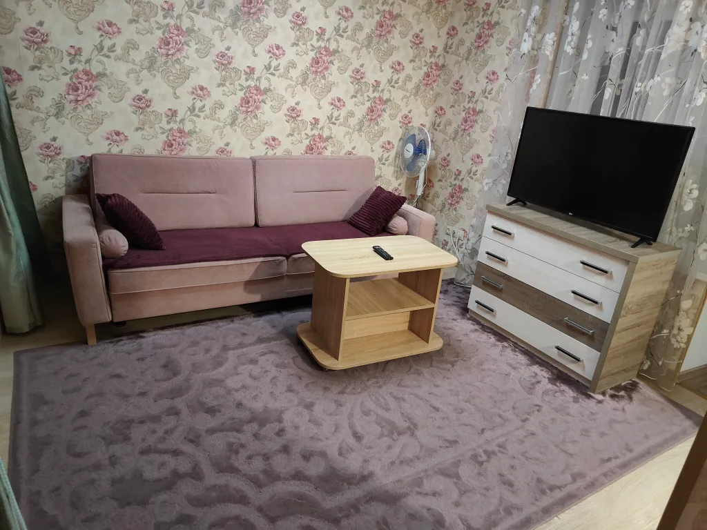 Studio on Karla Marksa