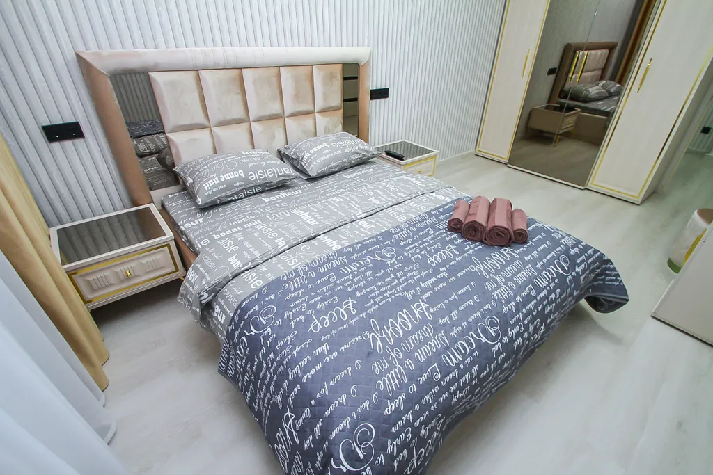 Просторная 1 комнатная квартира с 2 раздельными спальными местами