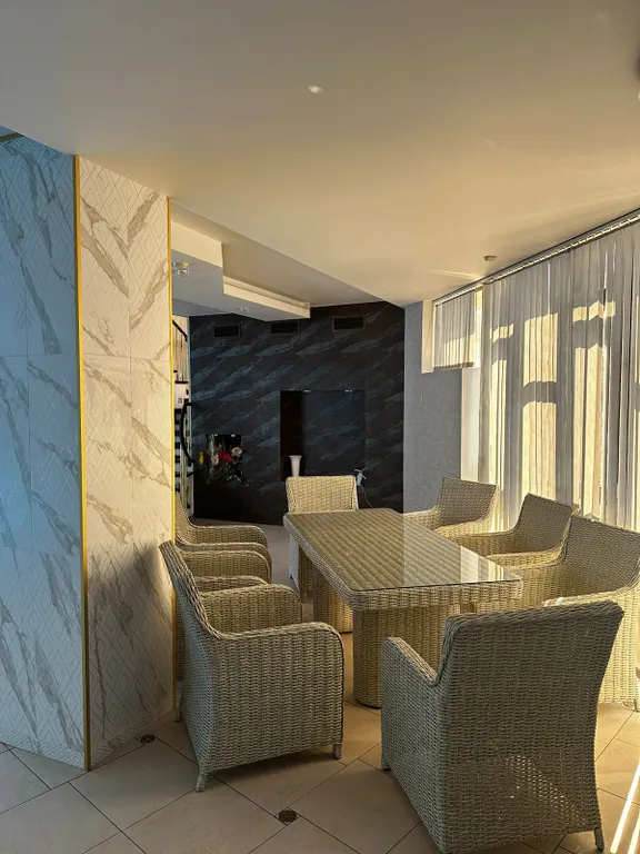 Дом "Донна Роза" на Аксайской -знаменитый дом с олимпийским бассейном