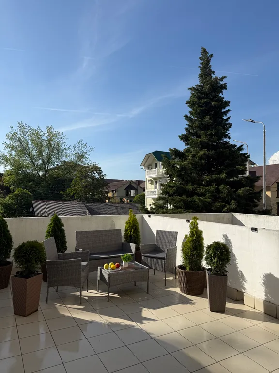 Квартира Квартира Студия с террасой, новый ремонт, 7 минут до моря — Сириус