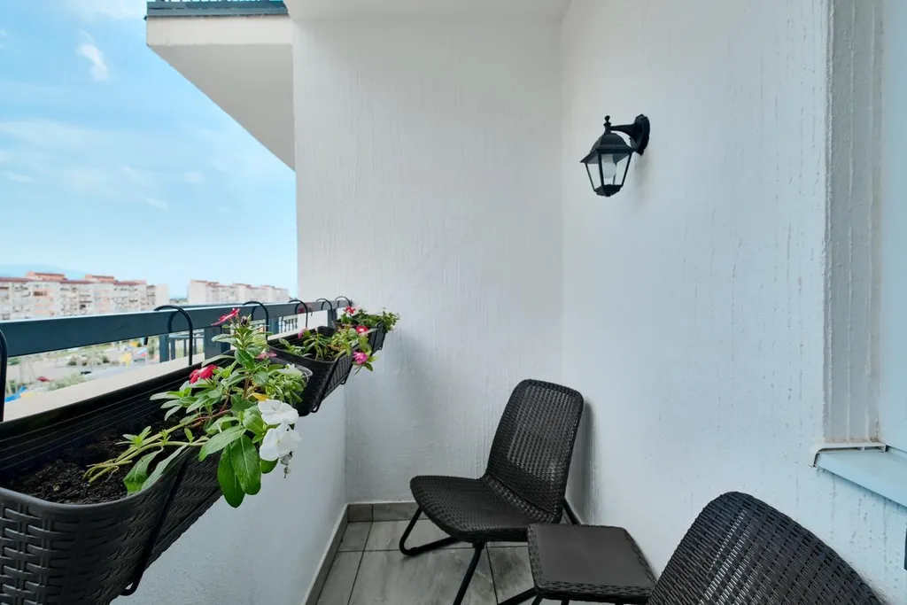 Уютная студия Морент с видом на горы, ЖК Фрукты