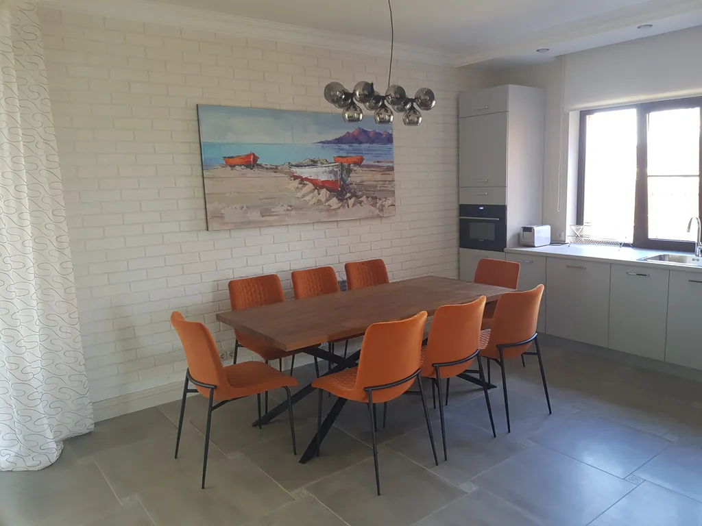 Коттедж у моря