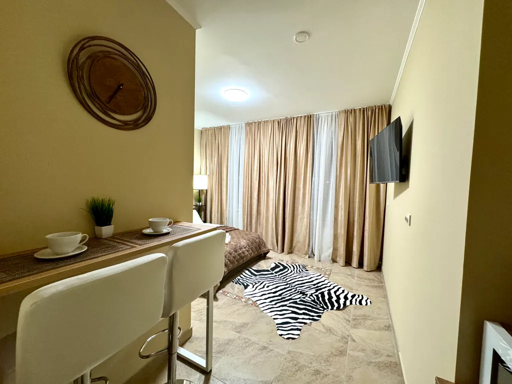 Двухместный улучшенный номер с 1 кроватью (1)