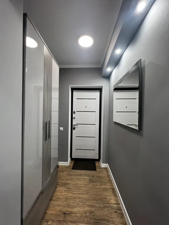 Уютная двухкомнатная квартира с ремонтом