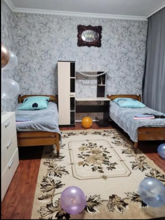 Уютный новый светлый дом с видом на горы