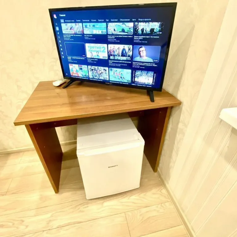 Студия с видом на город