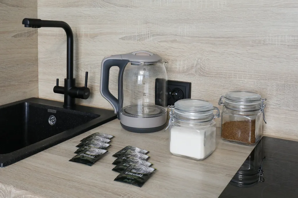 Уютная студия с панорамным окном у метро Парнас