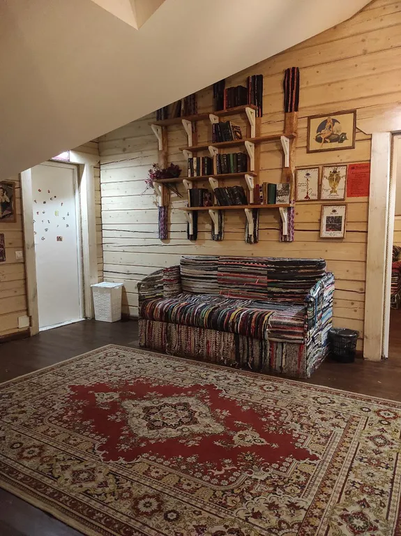 Уютный коттедж с бассейном