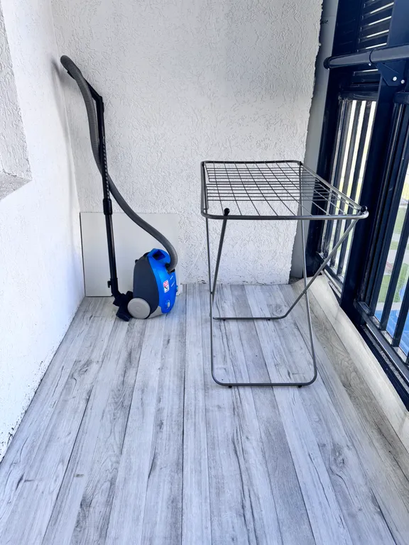 Уютная студия в новом доме с красивейшим видом