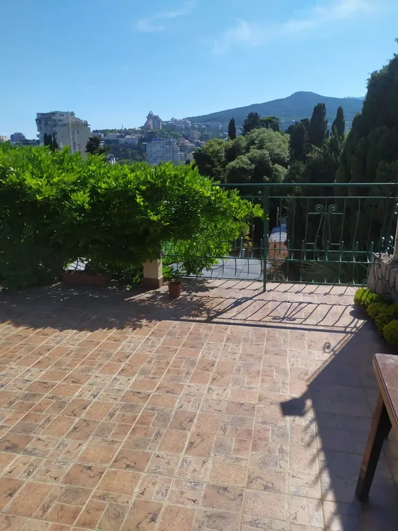 Уютный видовой дом-квартира в самом центре