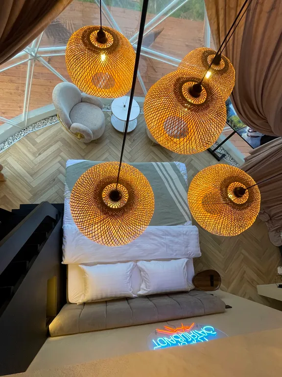 Купольный дом «NEON» на 4 гостя