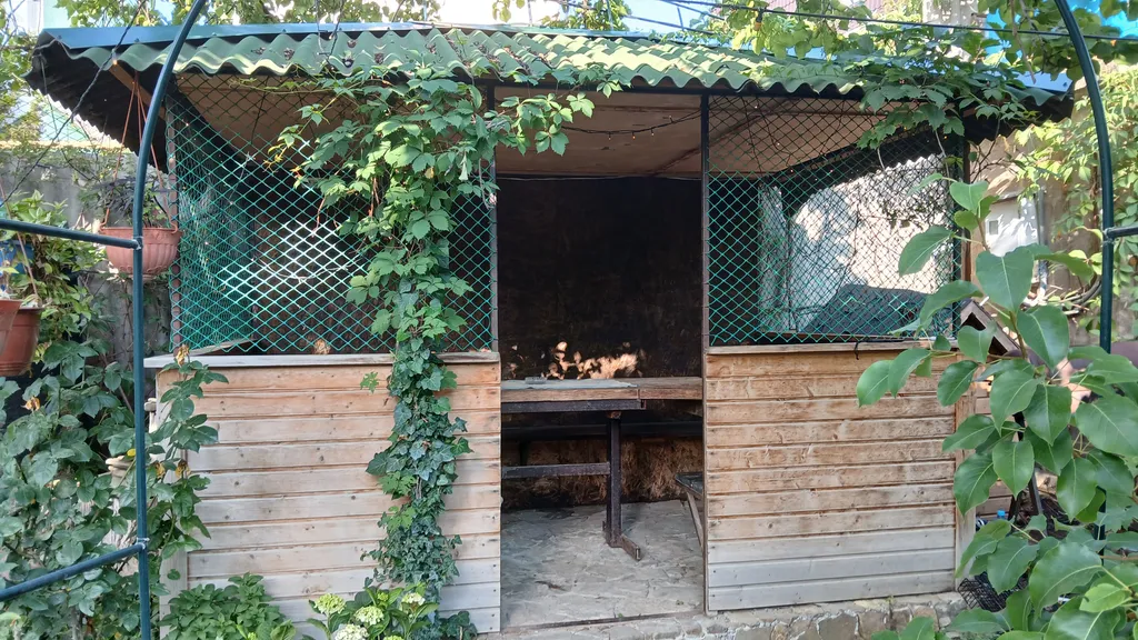 Отдельный 2-хкомнатный дом