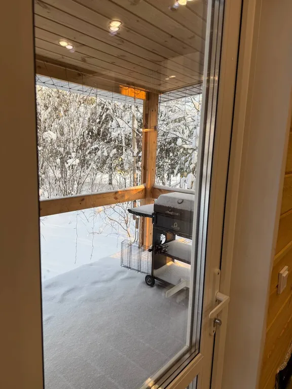 Gray House - загородный домик для уединённого отдыха