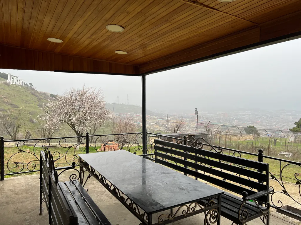 Домик у крепости