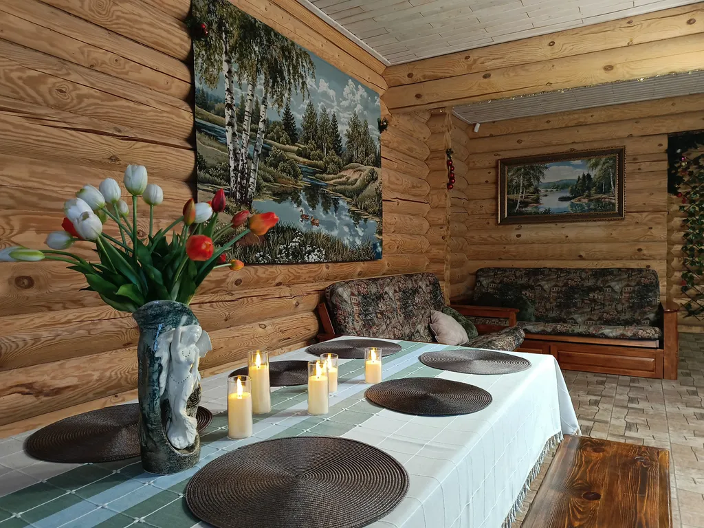 Дом с сауной, теплой купелью и аэрохоккеем на берегу водохранилища