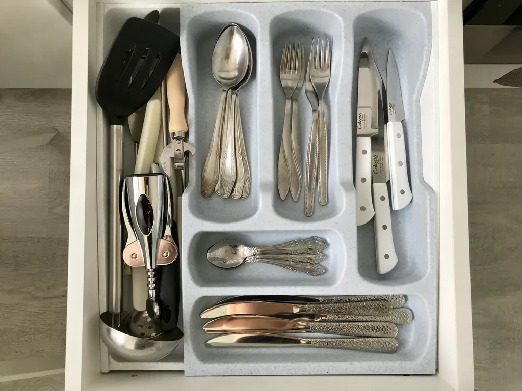 Уютная светлая однушка с панорамным видом рядом с Академией тенниса