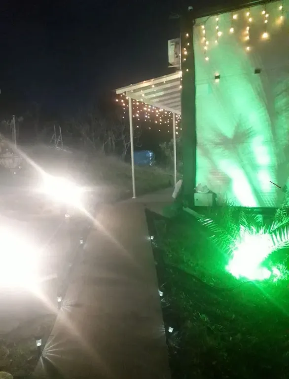 Новый 2-комнатный коттедж с кухней на террасе с видом на море