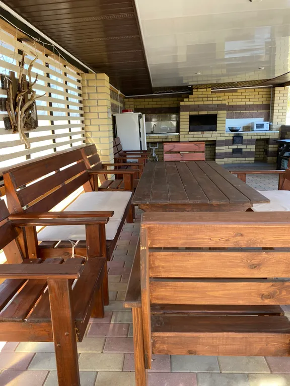 Домик у озера