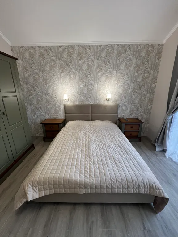 4-комнатный Дом