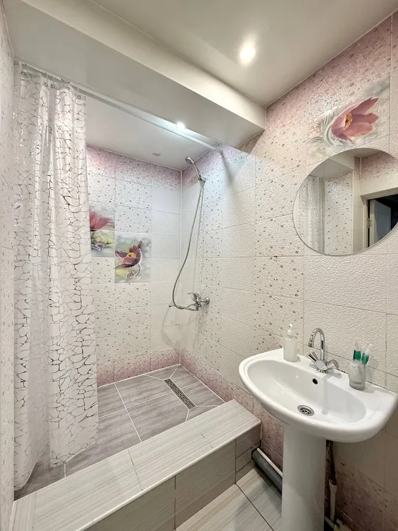 1-комнатная квартира в центре города, 13 этаж