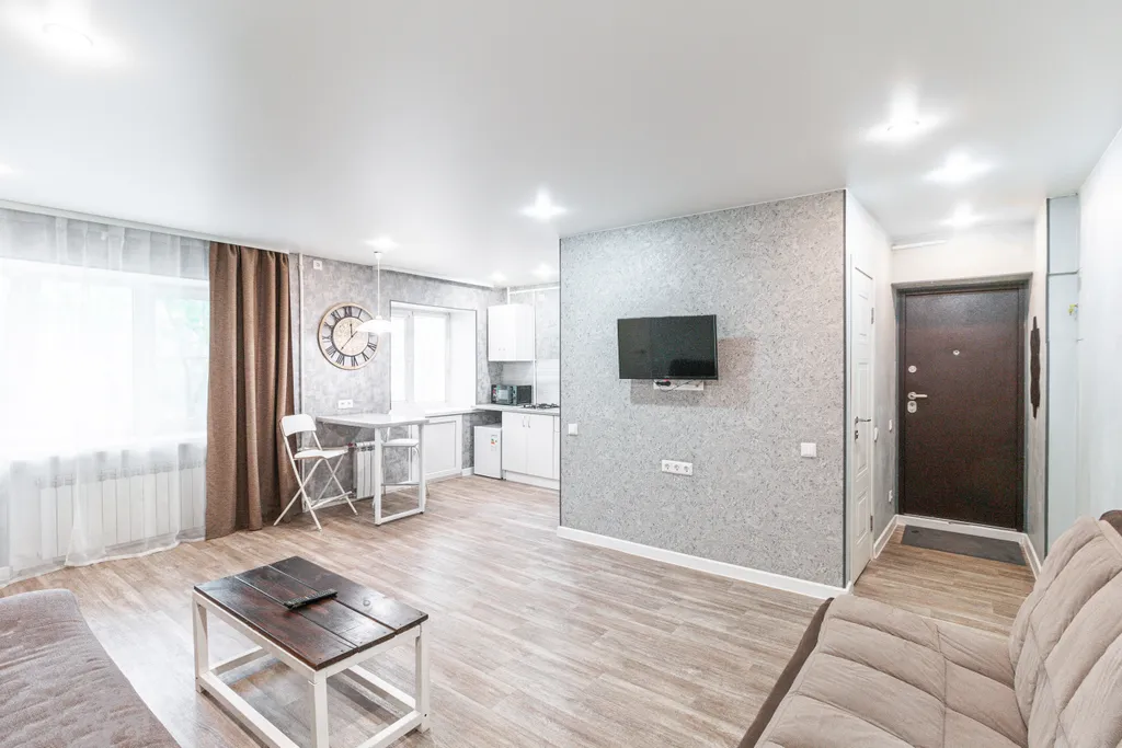 Двушка у вокзала