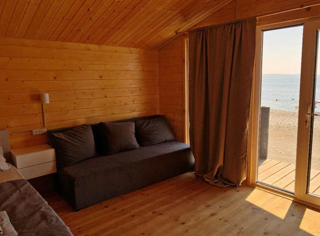 Коттедж Коттеджи у моря — Сухум