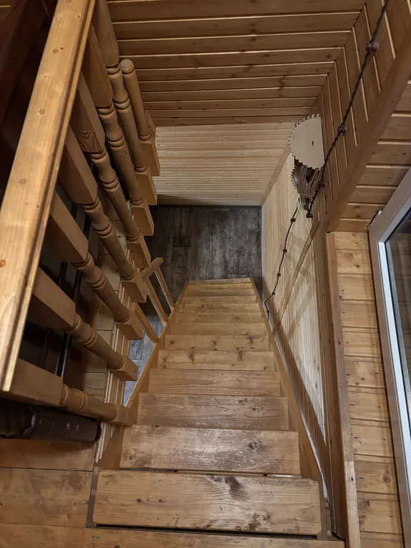 Коттедж Уютный треугольный домик в центре гор — Архыз