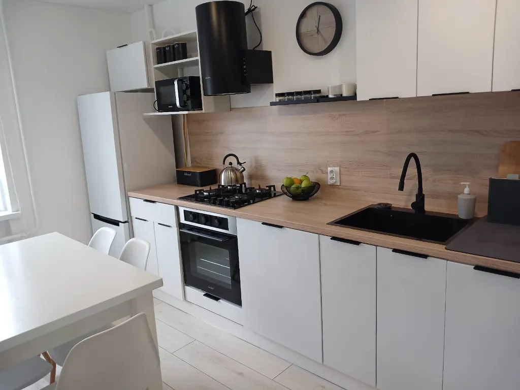 Большая комфортная и уютная квартира рядом с морем 8 спальных мест