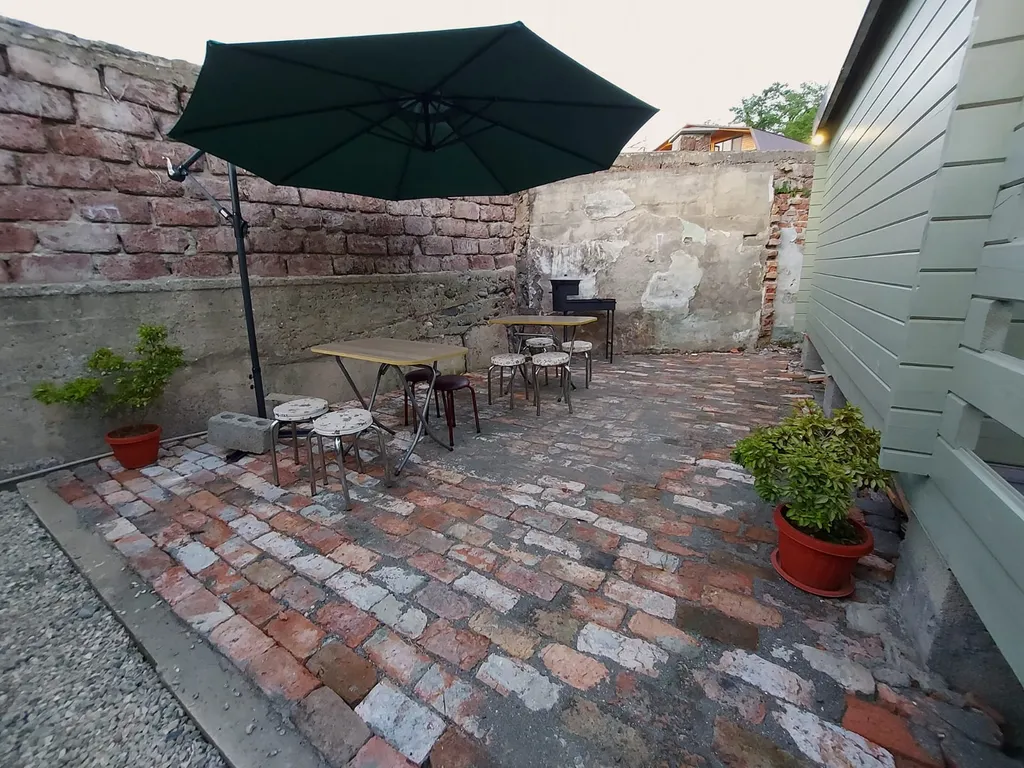 Коттедж 1-комнатный Дом — Сухум