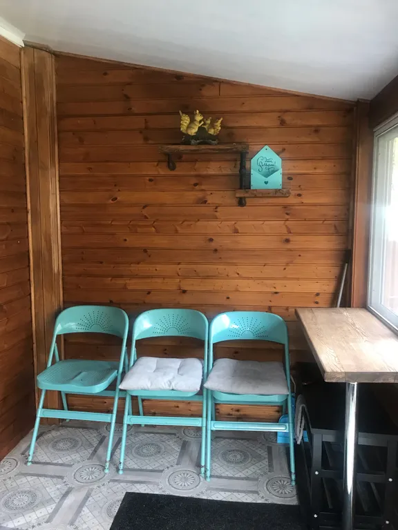 Дом на территории охотничьего хозяйства рядом с водохранилищем