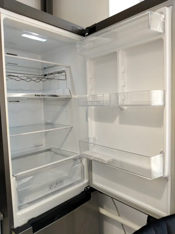 Квартира со свежим ремонтом в новом доме с лифтом