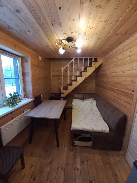 Двухэтажный дом с сауной