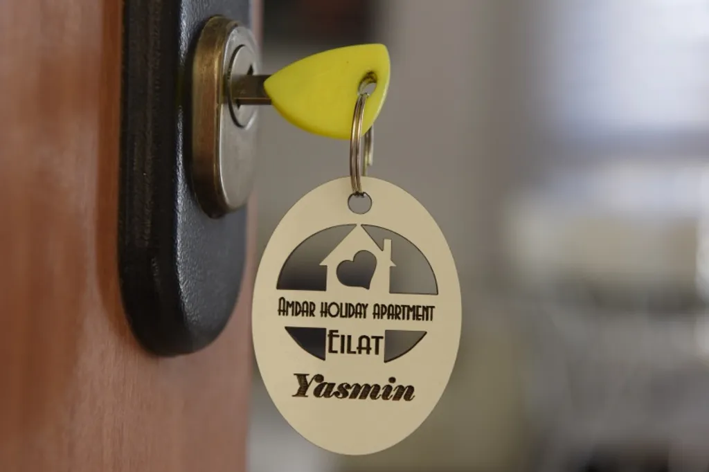 Квартира с чястном бассейном