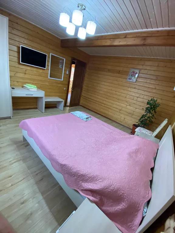 Коттедж 6-комнатный Дом — Бжид