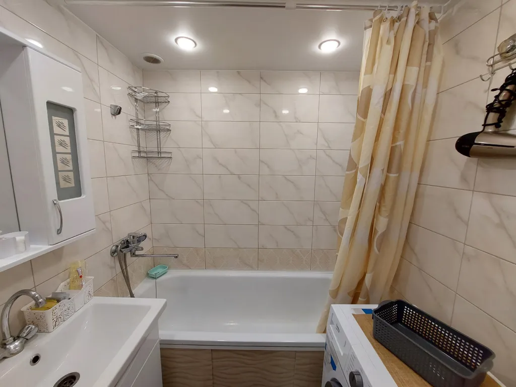 Трехкомнатная квартира в центре города